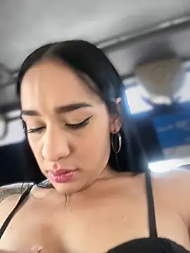 Snapshot of __IRIS__ chatting on 07/28/26, 04:16 IRIS online show from 07/28/26, 04:16