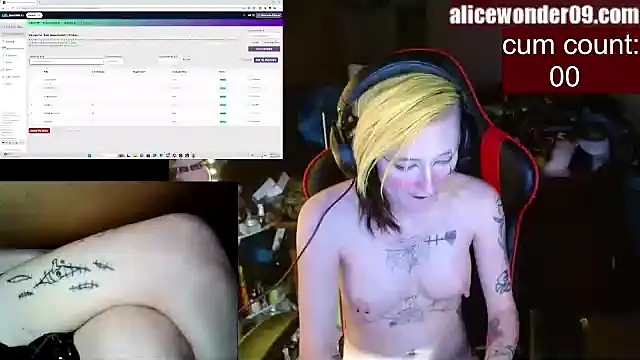 Snapshot of alicewonder09 chatting on 01/04/25, 06:41 alicewonder09 online show from 01/04/25, 06:41