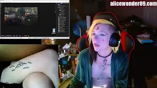 Snapshot of alicewonder09 chatting on 01/05/25, 07:49 alicewonder09 online show from 01/05/25, 07:49