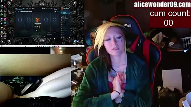 Snapshot of alicewonder09 chatting on 01/13/25, 05:55 alicewonder09 online show from 01/13/25, 05:55