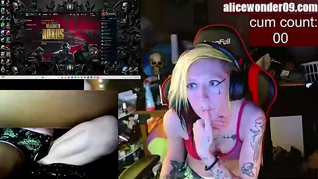 Snapshot of alicewonder09 chatting on 01/13/25, 08:58 alicewonder09 online show from 01/13/25, 08:58