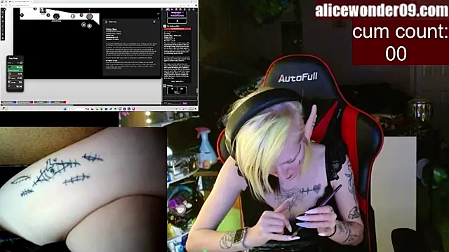 Snapshot of alicewonder09 chatting on 01/31/25, 07:39 alicewonder09 online show from 01/31/25, 07:39