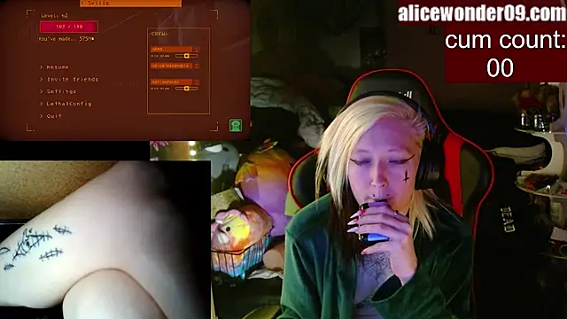 Snapshot of alicewonder09 chatting on 02/03/25, 07:51 alicewonder09 online show from 02/03/25, 07:51