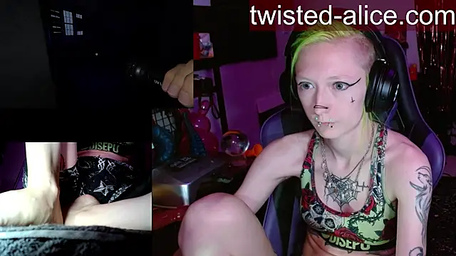 alicewonder09 online show from 05/03/26, 03:01