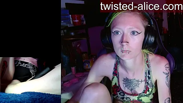 alicewonder09 online show from 05/28/26, 03:15