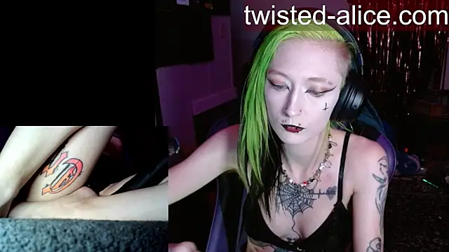 alicewonder09 online show from 07/01/26, 03:30