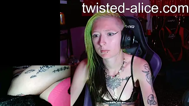 alicewonder09 online show from 07/26/26, 03:04