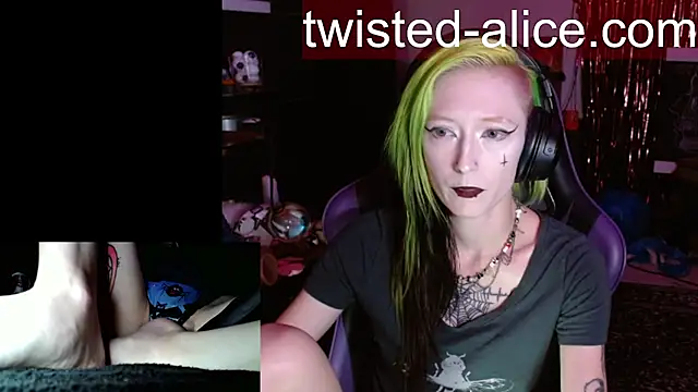 alicewonder09 online show from 07/30/26, 03:16
