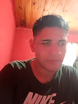 Snapshot of ynose2 chatting on 10/07/25, 02:36 ynose2 online show from 10/07/25, 02:36