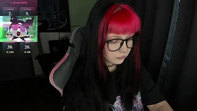 t0riayun0 online show from 06/26/26, 12:59