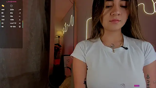 sara cruz011 online show from 09/23/25, 11:30