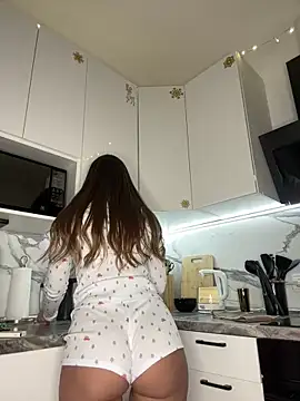 Snapshot of Lex_Love chatting on 12/18/24, 07:08 Lex Love online show from 12/18/24, 07:08