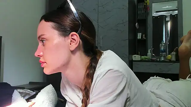 Snapshot of Lex_Love chatting on 02/01/25, 08:18 Lex Love online show from 02/01/25, 08:18