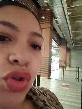 alana 69 online show from 11/06/25, 10:54