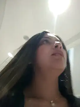 alana 69 online show from 11/12/25, 09:36