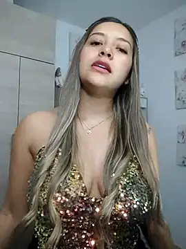 alana 69 online show from 04/28/26, 10:48