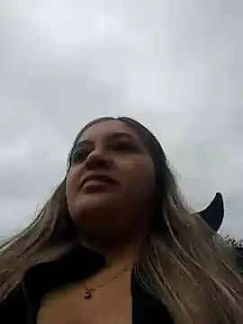 alana 69 online show from 07/30/26, 10:09