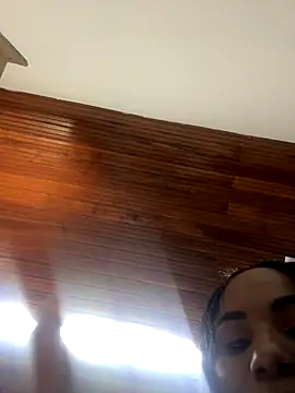 Sara Boom online show from 10/11/25, 01:31