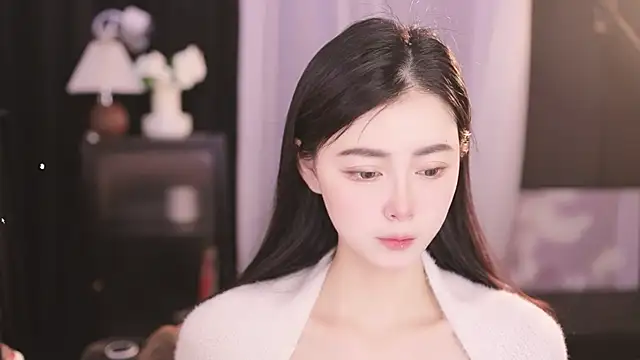Ocean--Lili online show from 01/24/25, 02:08