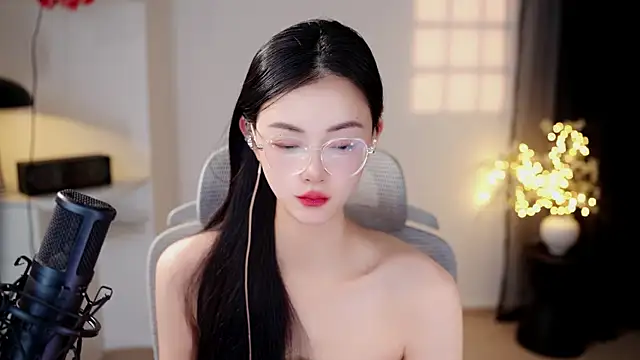 Ocean--Lili online show from 07/13/26, 02:20