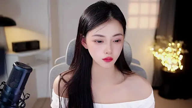 Ocean--Lili online show from 07/21/26, 02:19