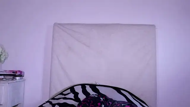 Angelas dream online show from 06/25/26, 06:34
