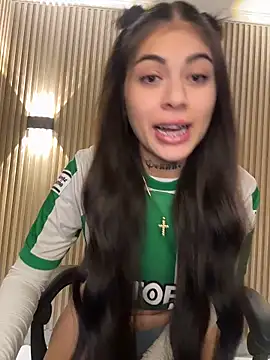 Sarasanders 4 online show from 10/27/25, 03:43