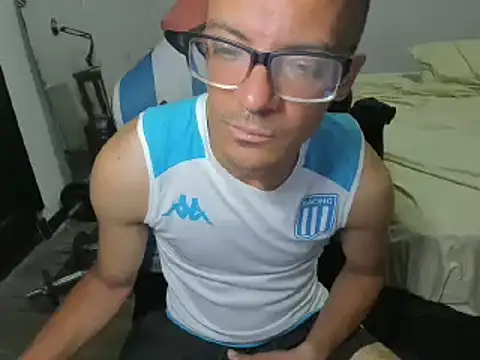 guachin hunk online show from 12/25/24, 05:26