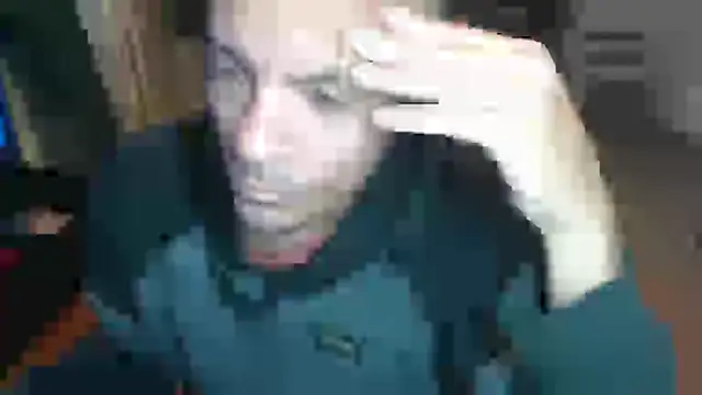 guachin hunk online show from 10/28/25, 03:54