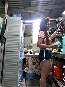 sweetvirginia01 online show from 11/16/25, 12:16