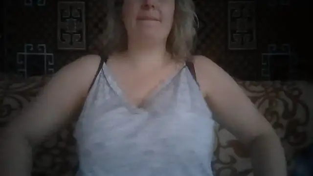 Diana Britt online show from 11/17/25, 05:46