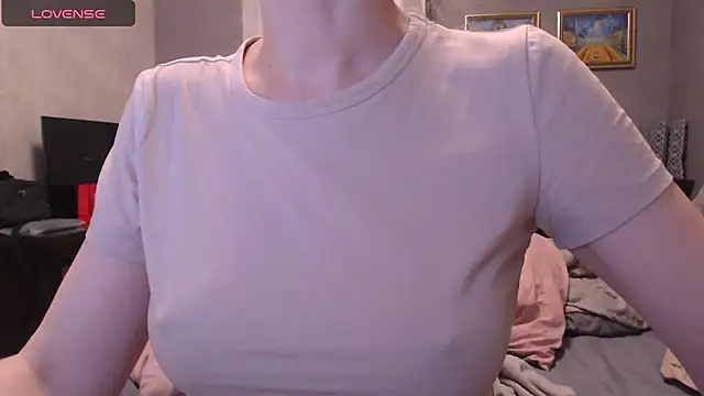 Snapshot of BlondieStar chatting on 11/01/25, 07:49 BlondieStar online show from 11/01/25, 07:49