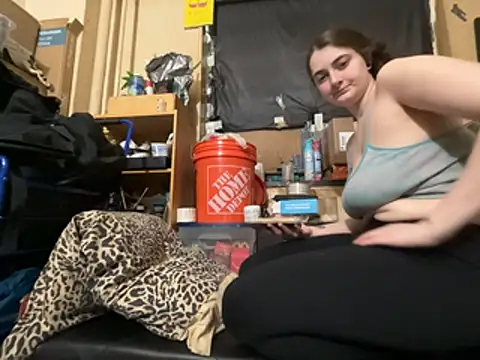 Snowbunnycake 131 online show from 05/03/26, 08:26