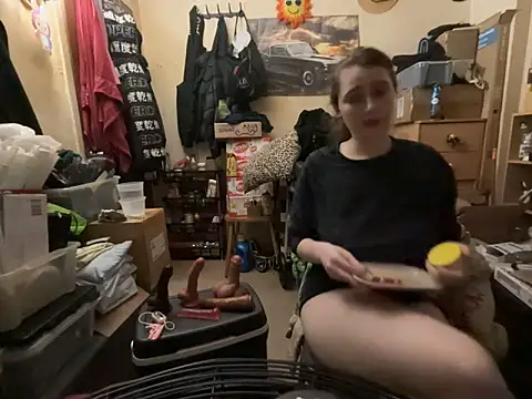 Snowbunnycake 131 online show from 05/14/26, 02:13