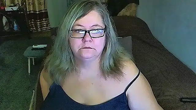Snapshot of sex2 chatting on 12/16/25, 08:36 sex2 online show from 12/16/25, 08:36
