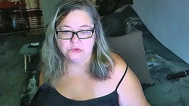 Snapshot of sex2 chatting on 01/16/26, 01:20 sex2 online show from 01/16/26, 01:20