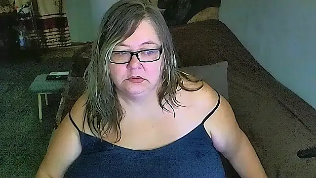 Snapshot of sex2 chatting on 02/02/26, 01:48 sex2 online show from 02/02/26, 01:48