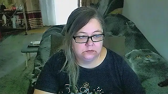 Snapshot of sex2 chatting on 05/16/26, 12:18 sex2 online show from 05/16/26, 12:18