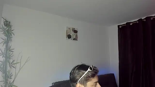 Giordano Russo online show from 12/12/24, 04:37