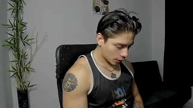 Giordano Russo online show from 12/19/24, 12:24