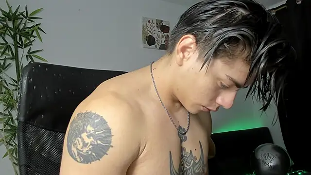 Giordano Russo online show from 01/29/25, 01:38