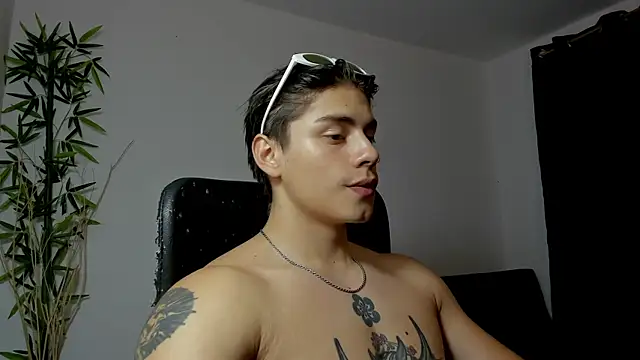 Giordano Russo online show from 02/15/25, 11:58