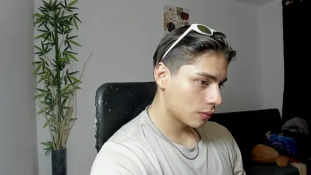 Giordano Russo online show from 03/06/25, 02:30