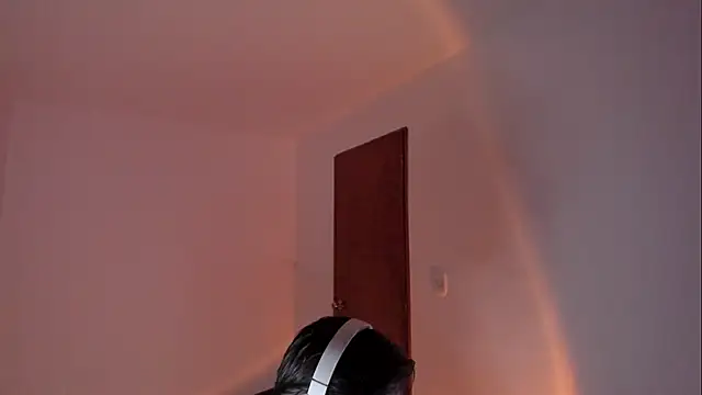 Snapshot of Giordano_Russo chatting on 11/07/25, 11:38 Giordano Russo online show from 11/07/25, 11:38