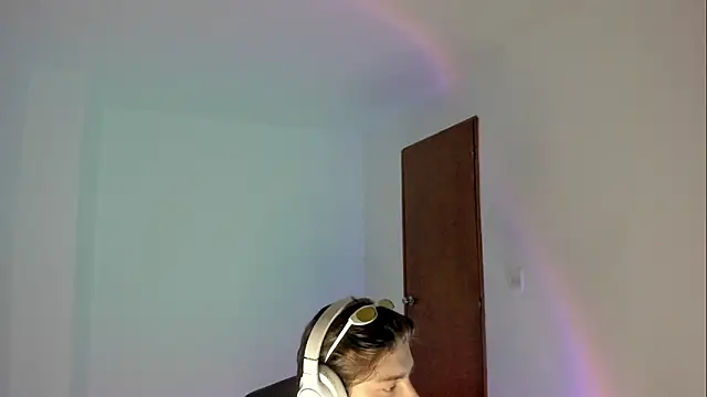 Snapshot of Giordano_Russo chatting on 12/04/25, 01:04 Giordano Russo online show from 12/04/25, 01:04