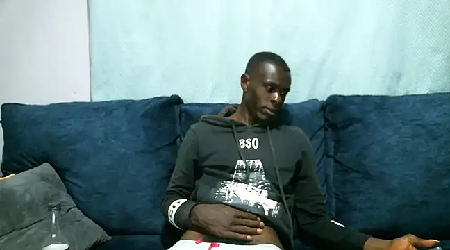 Snapshot of reezly chatting on 02/04/25, 01:56 reezly online show from 02/04/25, 01:56