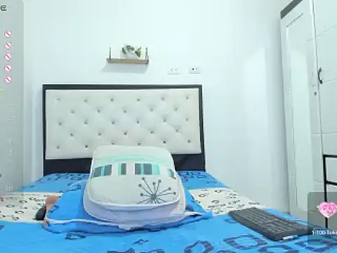 CuteLatinaxx online show from 12/06/24, 03:44