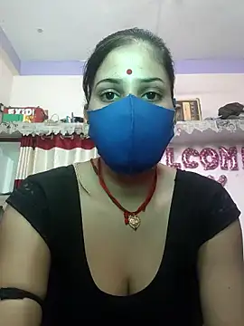 maahi-satva online show from 06/18/26, 03:51