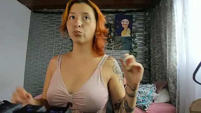 Ginger Sweetty online show from 10/27/25, 06:23