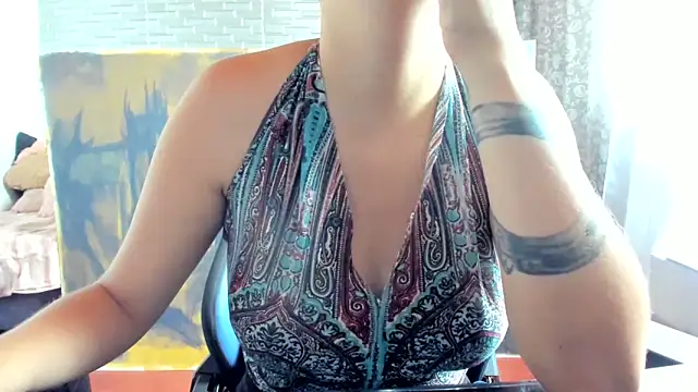Ginger Sweetty online show from 06/10/26, 03:22